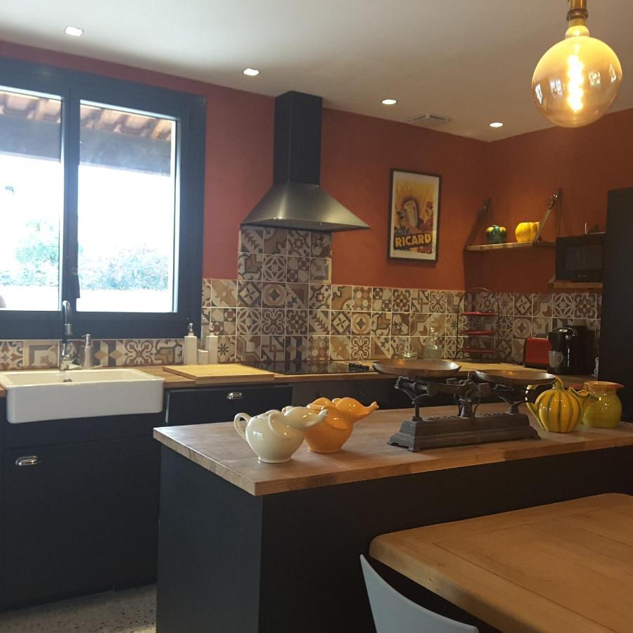 Philoxenia Bed & Breakfast Pourrieres Екстериор снимка