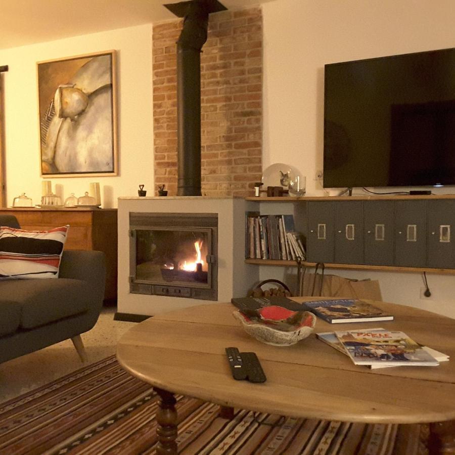 Philoxenia Bed & Breakfast Pourrieres Екстериор снимка